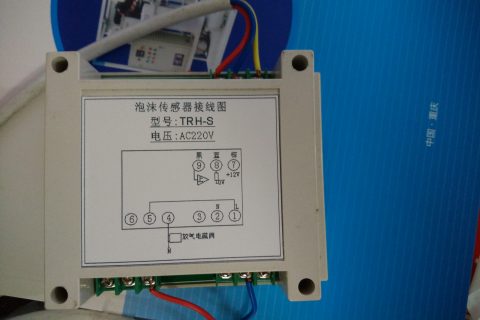 真空滤油机运行中泡沫过多缘故原由剖析